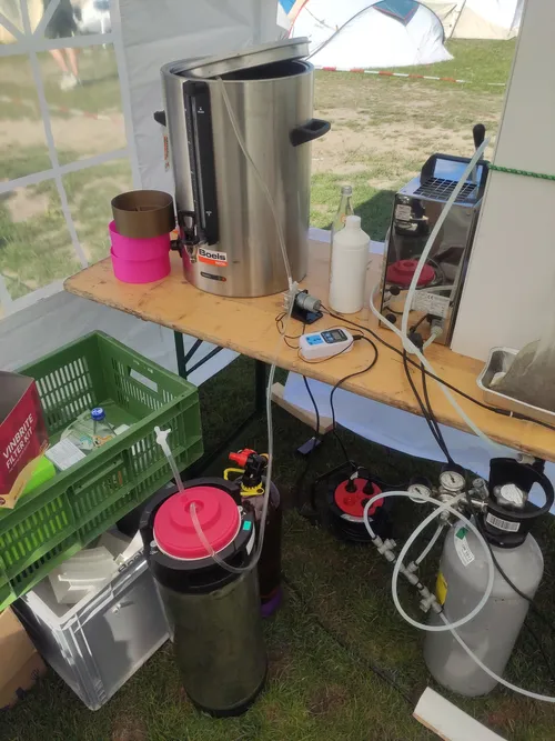 Filtering tea Filtering tea